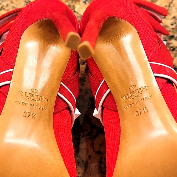 Rockstud Valentino Garavani Ankle red boots. Size EU. 37.5. Also fits 7. US. - Picture 6 of 10